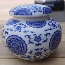 青花瓷陶瓷茶叶罐